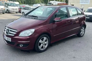 Mercedes-Benz B 2011
