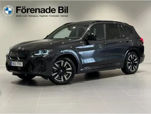 BMW iX3 2024