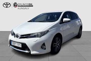 Toyota Auris 2014