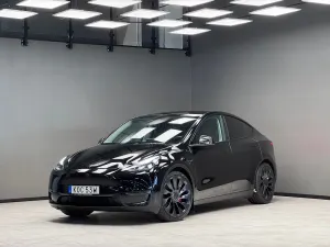 Tesla Model Y 2023