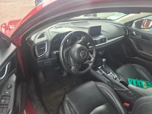 Mazda 3 2016