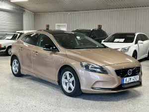 Volvo V40 2014