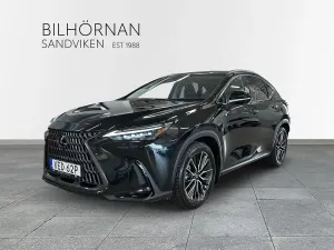 Lexus NX 2025
