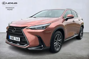 Lexus NX 2025