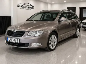 Skoda Superb 2011