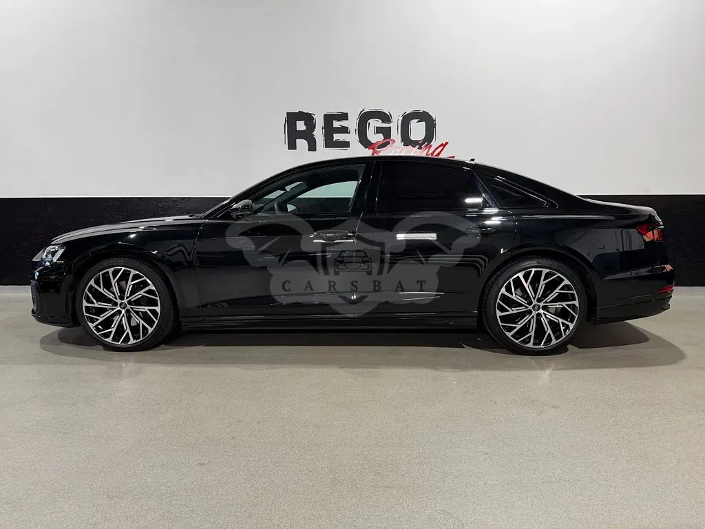 Audi A8 2024