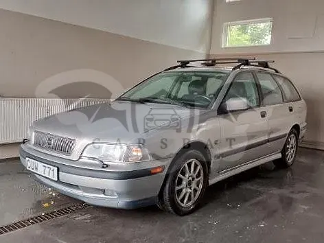 Volvo V40 1998