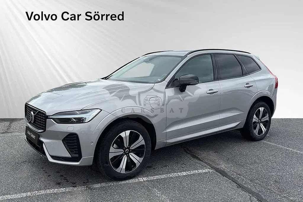 Volvo XC60 2025