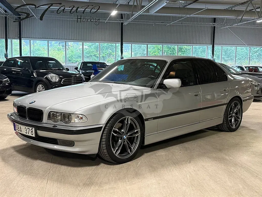 BMW 7 Series 740 2001