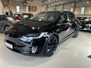 Tesla Model X 2019