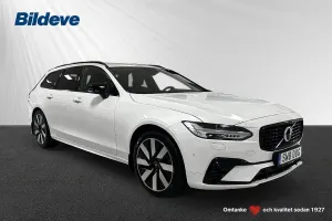 Volvo V90 2025