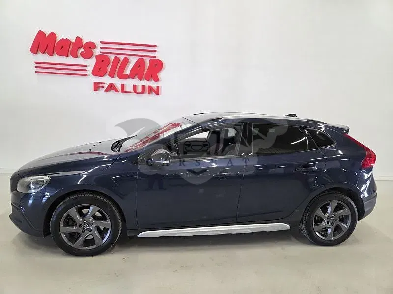 Volvo V40 2015