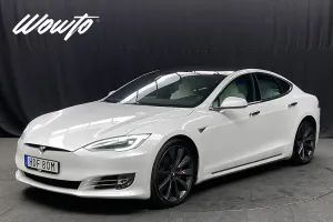 Tesla Model S 2020