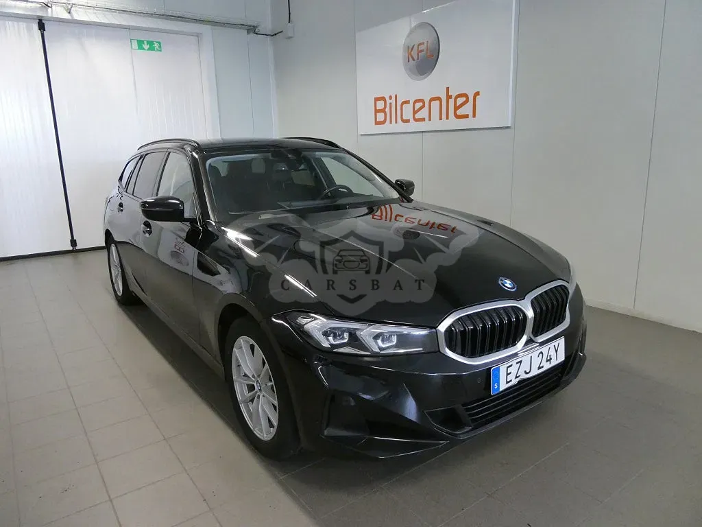 BMW 3 Series 330e 2024