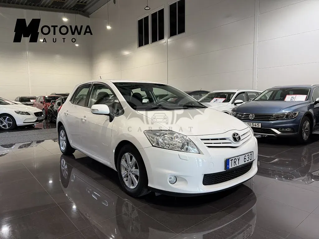 Toyota Auris 2012