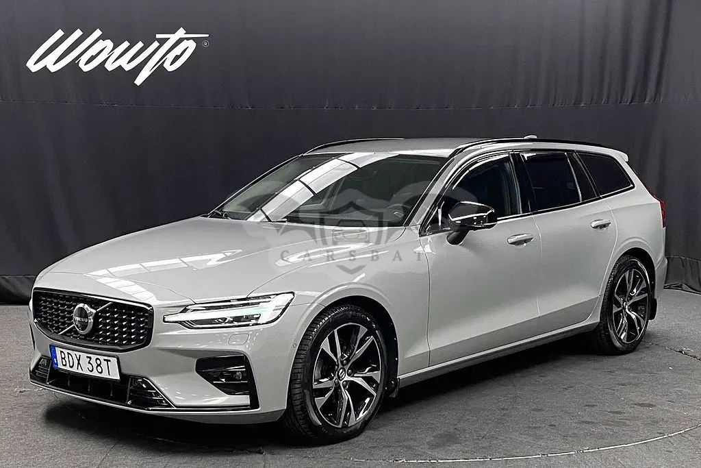 Volvo V60 2024