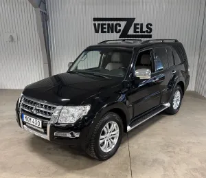 Mitsubishi Pajero 2016