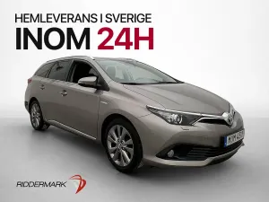 Toyota Auris 2015