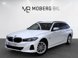 BMW 3 Series 330e 2023