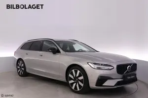 Volvo V90 2025