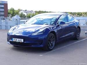 Tesla Model 3 2020