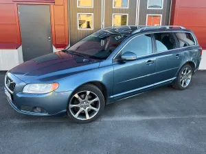 Volvo V70 2012