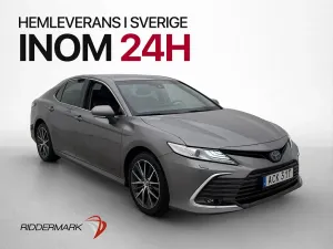Toyota Camry 2021