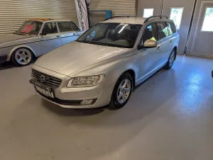 Volvo V70 2016