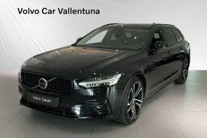 Volvo V90 2025