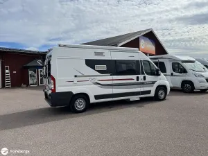 Adria twin 600 spt / solcell / takfläkt 2014