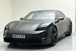Porsche Taycan 2022