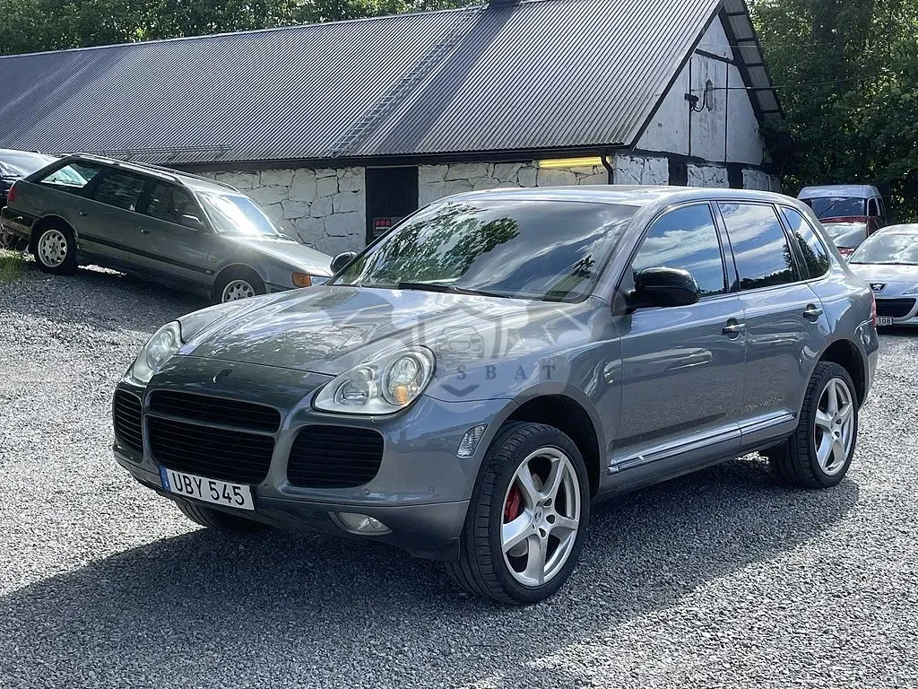 Porsche Cayenne 2004
