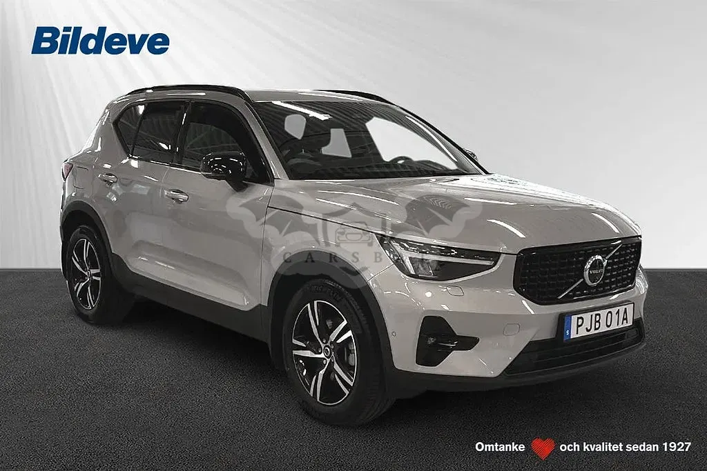 Volvo XC40 2025