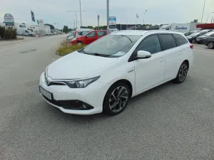 Toyota Auris 2016