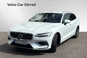 Volvo V60 2022