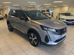 Peugeot 5008 2023