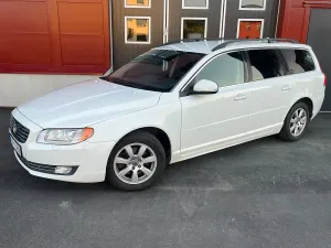 Volvo V70 2014