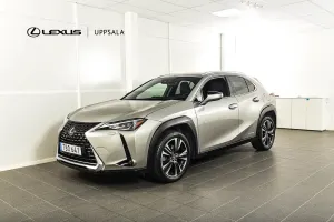 Lexus UX 2021