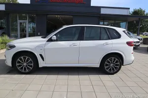 BMW X5 2021