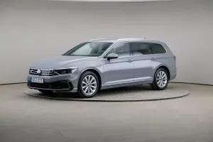 Volkswagen Passat 2023