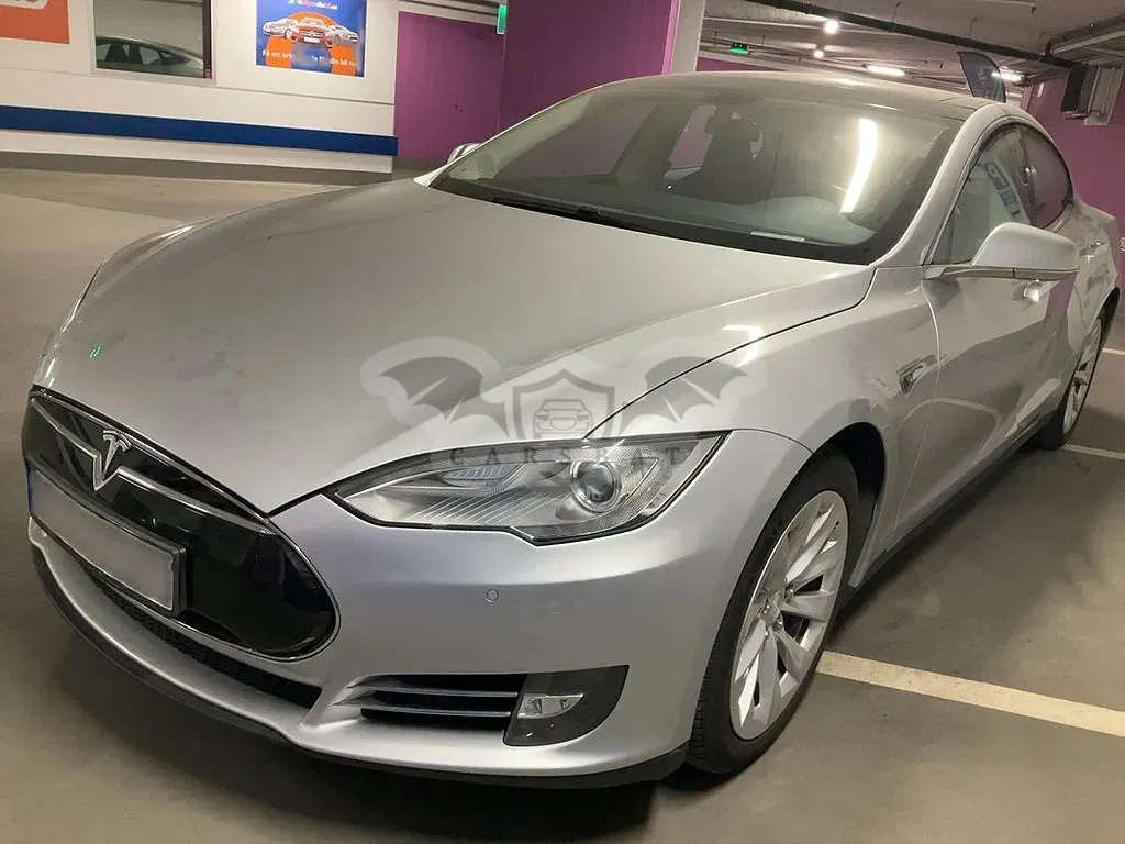 Tesla Model S 2014
