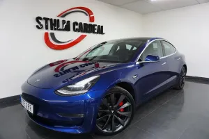 Tesla Model 3 2020