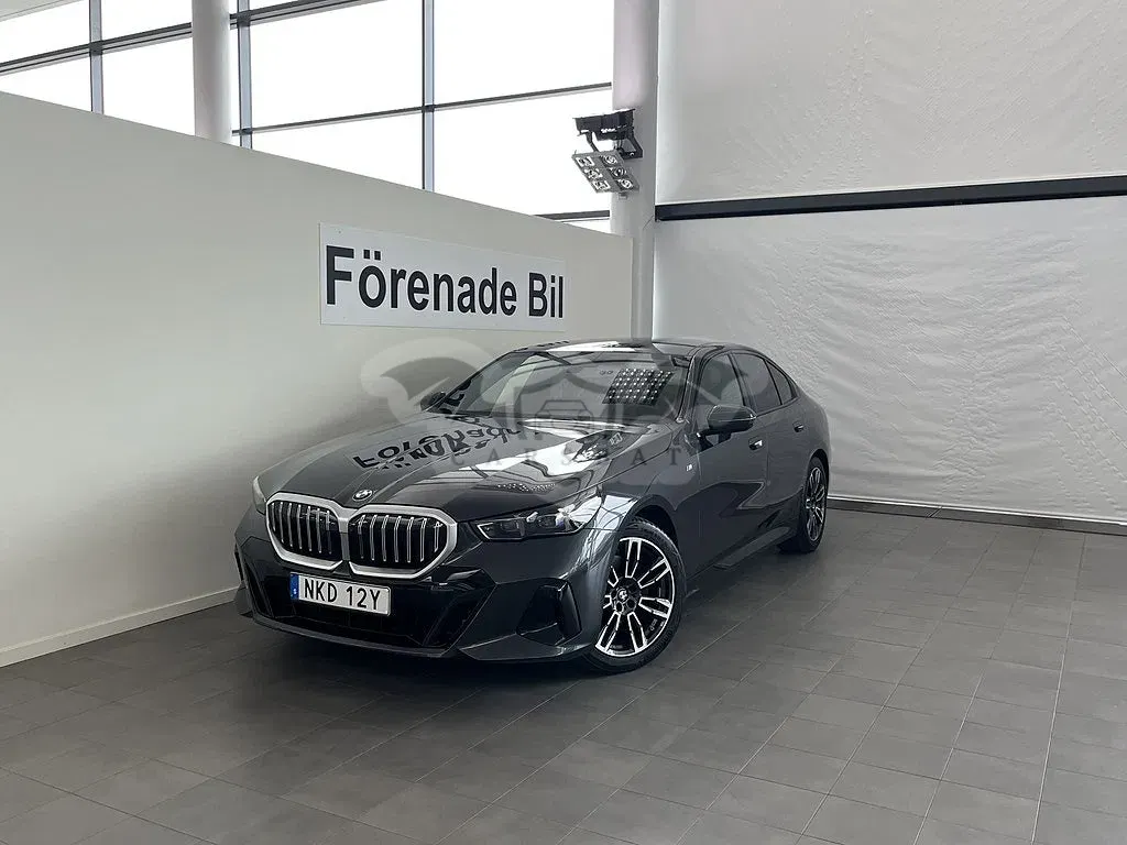 BMW 5 Series 520 2025