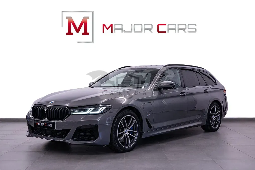 BMW 5 Series 530e 2021