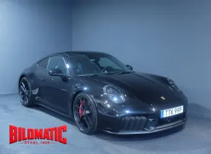 Porsche 911 2025