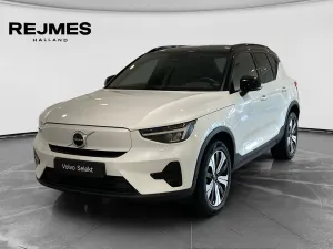 Volvo XC40 2023
