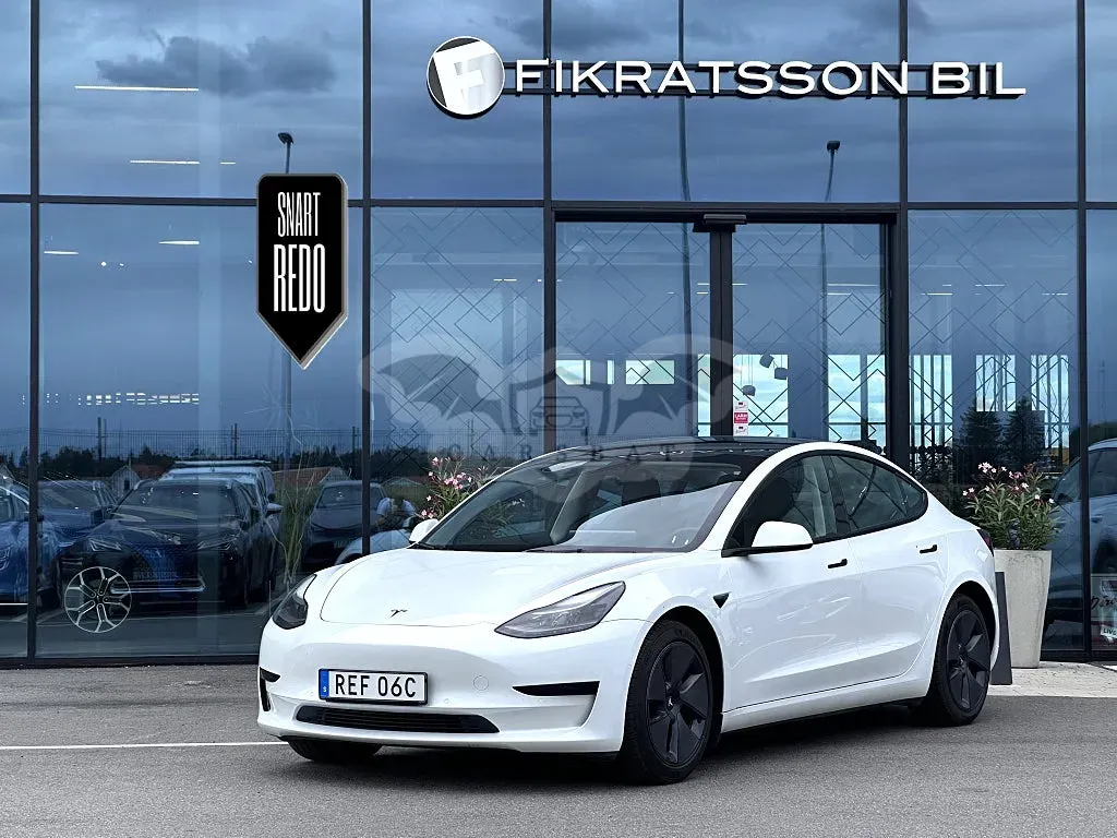 Tesla Model 3 2021