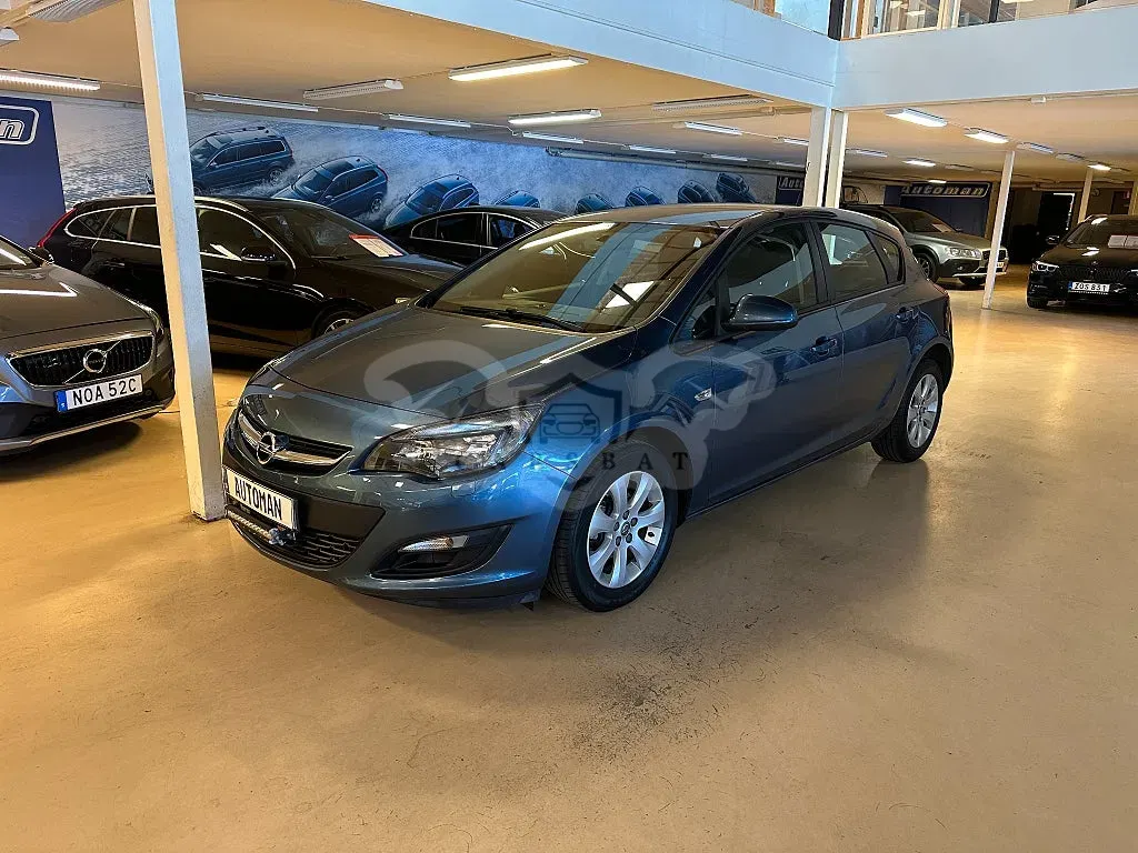 Opel Astra 2015