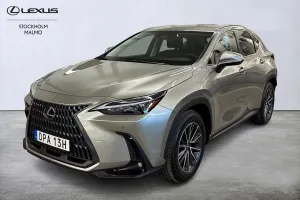 Lexus NX 2025