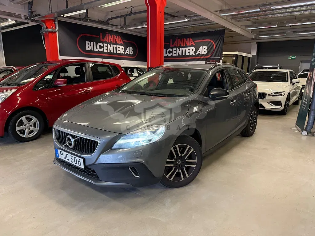 Volvo V40 2017